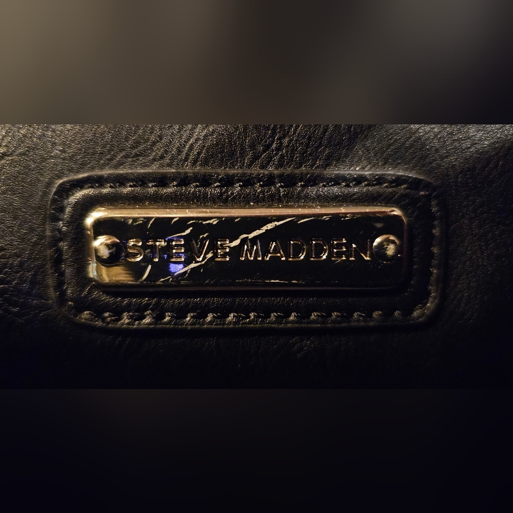 Steve Madden Brief Case Bag - Picture 12 of 12